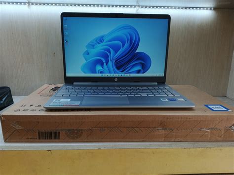 Laptop Hp 15s Fq5078tu 6k798pa Core I5 1235u 8gb 512gb 156 Inch