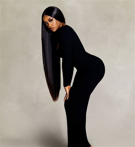 Davidos Wifey Chioma Adeleke Flaunts Her Hot Bod In Lovely New Photos