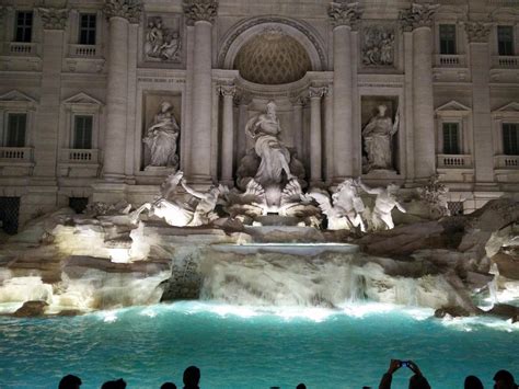 10 Must See Places When In Rome