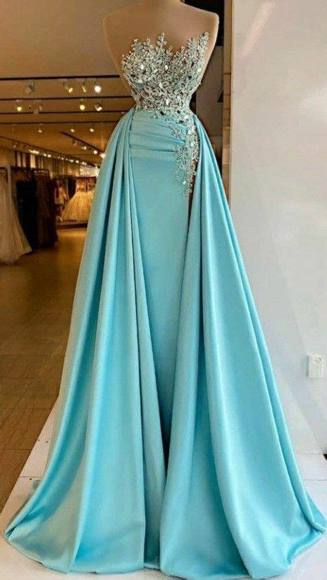 Pin By Michelle Headrick On Apparel Mermaid Prom Dresses Mermaid