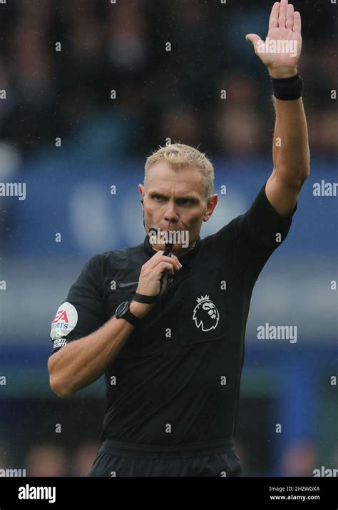 Graham Scott Referee 2021 Stock Photo Alamy