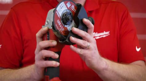 Milwaukee M18 Brushless 115mm Angle Grinder Kit (2x 4.0Ah ...