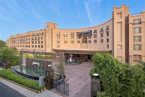 Radisson Blu Plaza Delhi Airport Hotel New Delhi