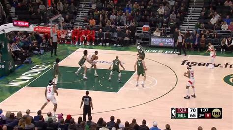 Scottie Barnes With An And One Vs The Milwaukee Bucks Yahoo Sports