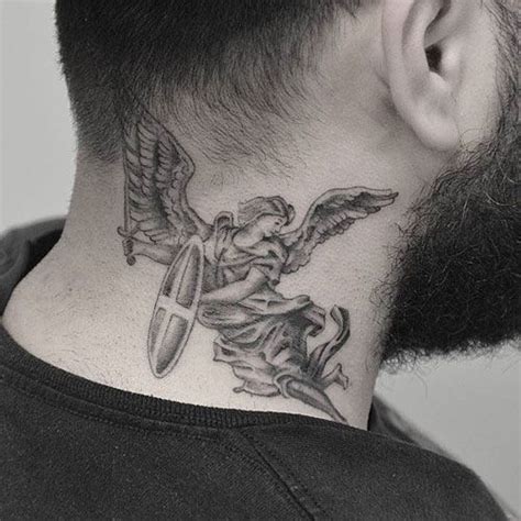 Los Mejores Tatuajes De Cuello Para Hombres Moda Hombre