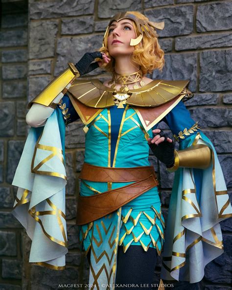 Armored Princess Zelda TOTK Cosplay Costume - Etsy