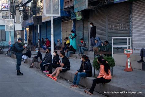 उपत्यकामा लकडाउन उल्लंघन गर्ने १ हजार ७ सय जना प्रहरीको कारबाहीमा