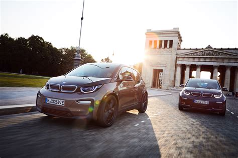 Bmw I3 Updated With Improved Range And Trim Options Car Keys