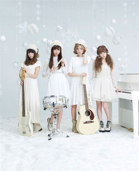 Silent Siren Silent Sirenの魅力満載、初のアーティストブック登場 画像ギャラリー 22 音楽ナタリー