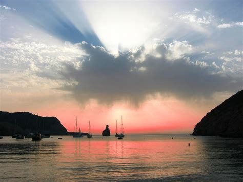 The Most Awe-Inspiring Places to Watch the Sunset in Ibiza