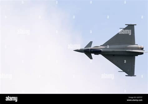 F 35 Vs Eurofighter Typhoon