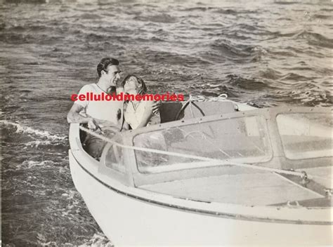 Original Photo Sean Connery Dr No James Bond 007 Ursula Andress Honey