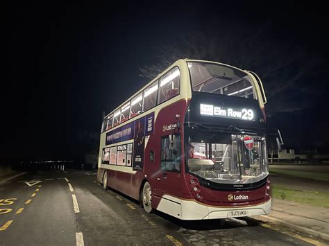 679 At Silverknowes Volvo B5TL 679 SJ71 HKU Gregor Watson Flickr