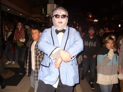 Gangnam Style Costume: Zombie Gangnam Style