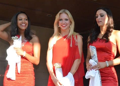 2013-14 Cheerleader Auditions: Team Announcement Photo Gallery | NBA.com