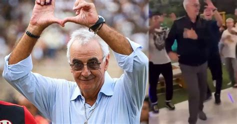 Jorge Fossati Saca Los Pasos Prohibidos Para Celebrar Campeonato De