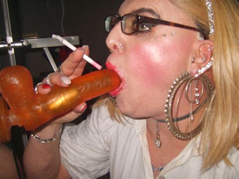 TS Stefanie Smoking Shemale Amateur Amateur Porn Feat Stefanie Laveire XHamster