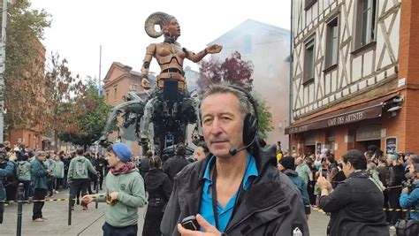 Spectacle de la Machine à Toulouse Nous aussi on prend une claque à