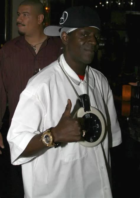 What watch does Flava Flav wear? - Almost On Time