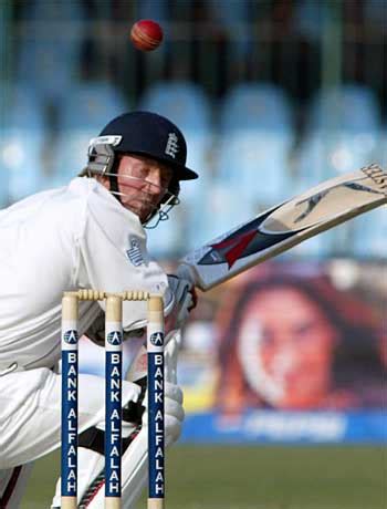 On The Blink Paul Collingwood Avoids A Bouncer Espncricinfo