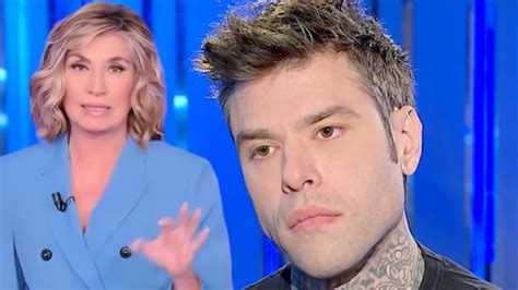 Pomeriggio 5 Myrta Merlino Contro Fedez Dopo Le Accuse Ai Giornalisti