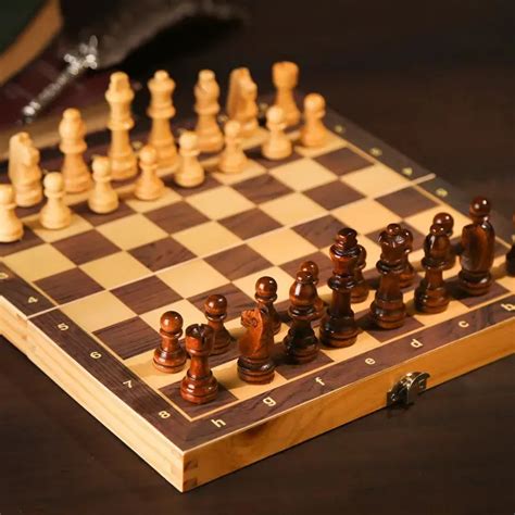 Large Magnetic Wooden Folding Chess Set Back With Felted Game Board