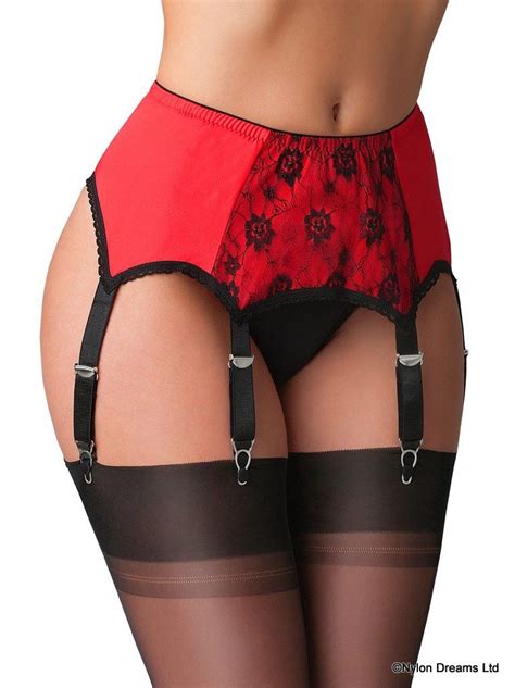 Nylon Dreams 6 Strap Black Lace Front Panel Suspender Belt