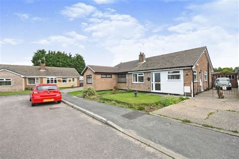 Green Close Inkersall Chesterfield S43 2 Bedroom Semi Detached