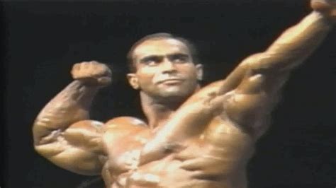 Nasser El Sonbaty vòng thi đấu POSING ROUTINE 1994 Mr Olympia