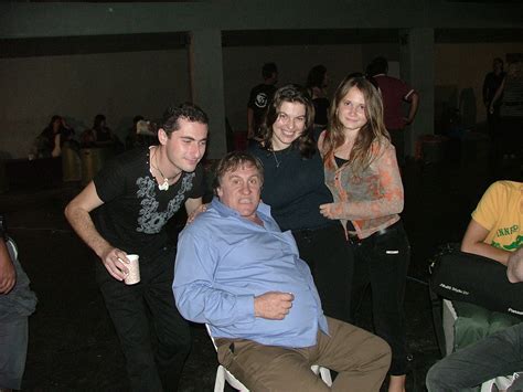 File:Gerard Depardieu Hello Goodbye movie making Israel 2008 01.jpg ...