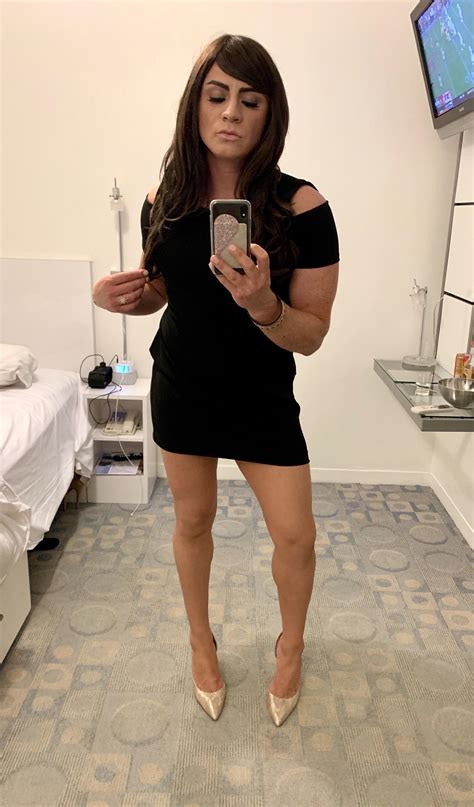 Lbd Mirror Selfie Rcrossdressing