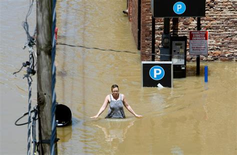 The Usa Flooding In Pictures 50 Pics