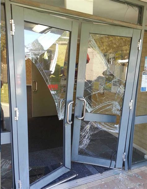 Aluminium door Repairs Rochester NY | Rochester Door Company
