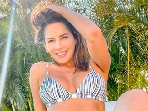 Hot Sexy Flaca Trujillo Bikini Pics