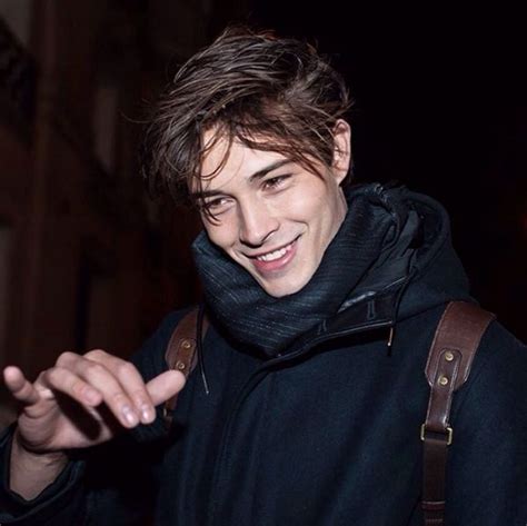 Twitter Francisco Lachowski Pretty People Model