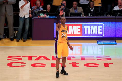 Watch Kobe Bryant Have an Epic Last Game