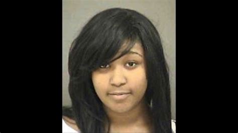 Cmpd Search For Missing 21 Year Old Woman Queen City News