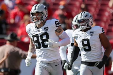 Raiders Maxx Crosby Sends 3 Word Message As California Wildfires Tear