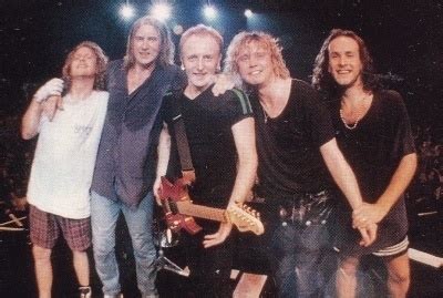 Def Leppard News Years Ago Def Leppard Debut In Manila Joe