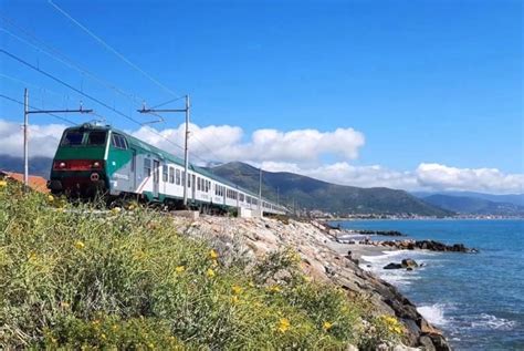 Al Mare Da Milano In Treno Anche Di Notte Le Novit Per L Estate Con