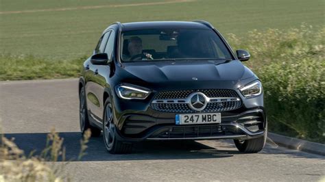 2020 Mercedes Benz Gla 220d Amg Line Review Price Photos Features Specs