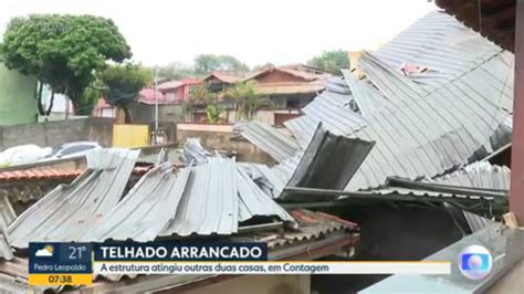 Vídeo Moradores De Contagem Contabilizam Prejuízos Após Chuva Forte