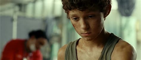 Picture of Tom Holland in The Impossible - tom-holland-1487374299.jpg ...