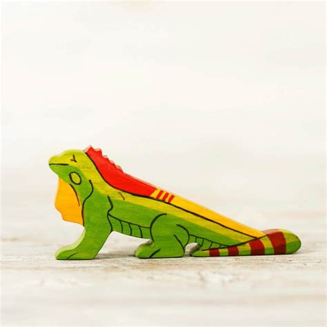 Wooden Iguana Toy Woodencaterpillar Toys