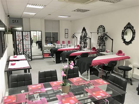 London Beauty School - Clapham Junction | The Beauty Academy