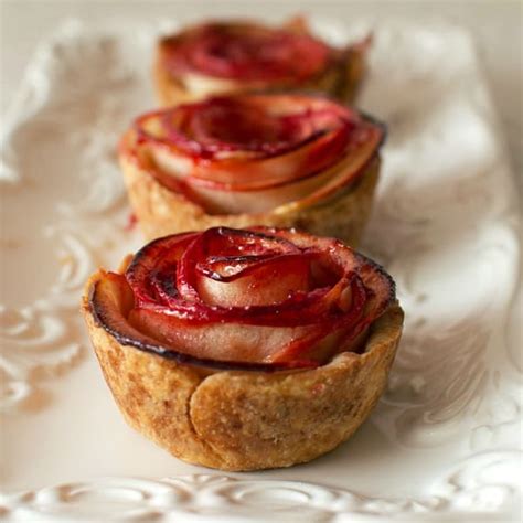 Mini Desserts Perfect For Parties - Moms & Munchkins