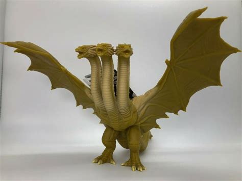 Bandai Godzilla 2019 Movie Monster Series King Ghidorah Pvc Figure Toho