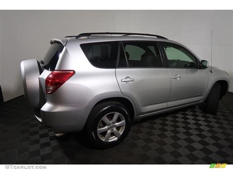 2006 Classic Silver Metallic Toyota Rav4 Limited 4wd 131027416 Photo