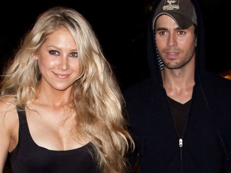 Enrique Iglesias finally reveals daughter's name - 5 weeks after birth ...