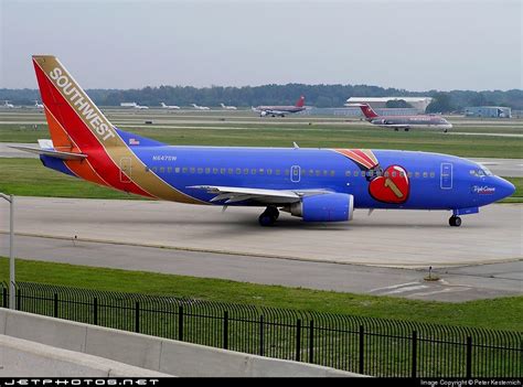 N647SW Boeing 737 3H4 Southwest Airlines Peter Kesternich JetPhotos